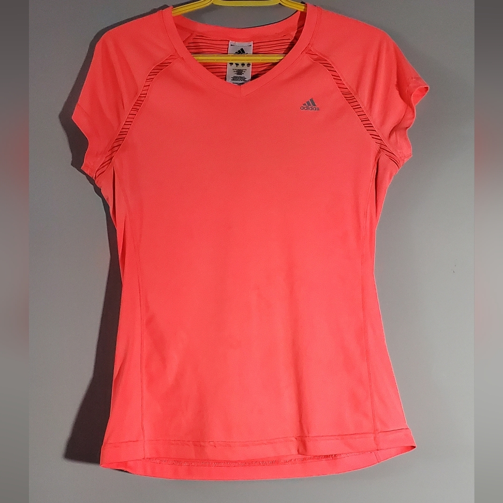 $5 Add-on Medium Adidas Women's Pink Short Sleeve Climalite Sports Top